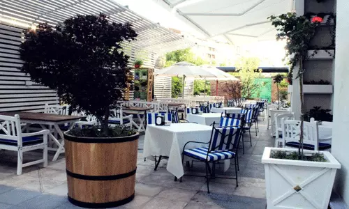 هتل اپرا سوئیت ایروان ارمنستان